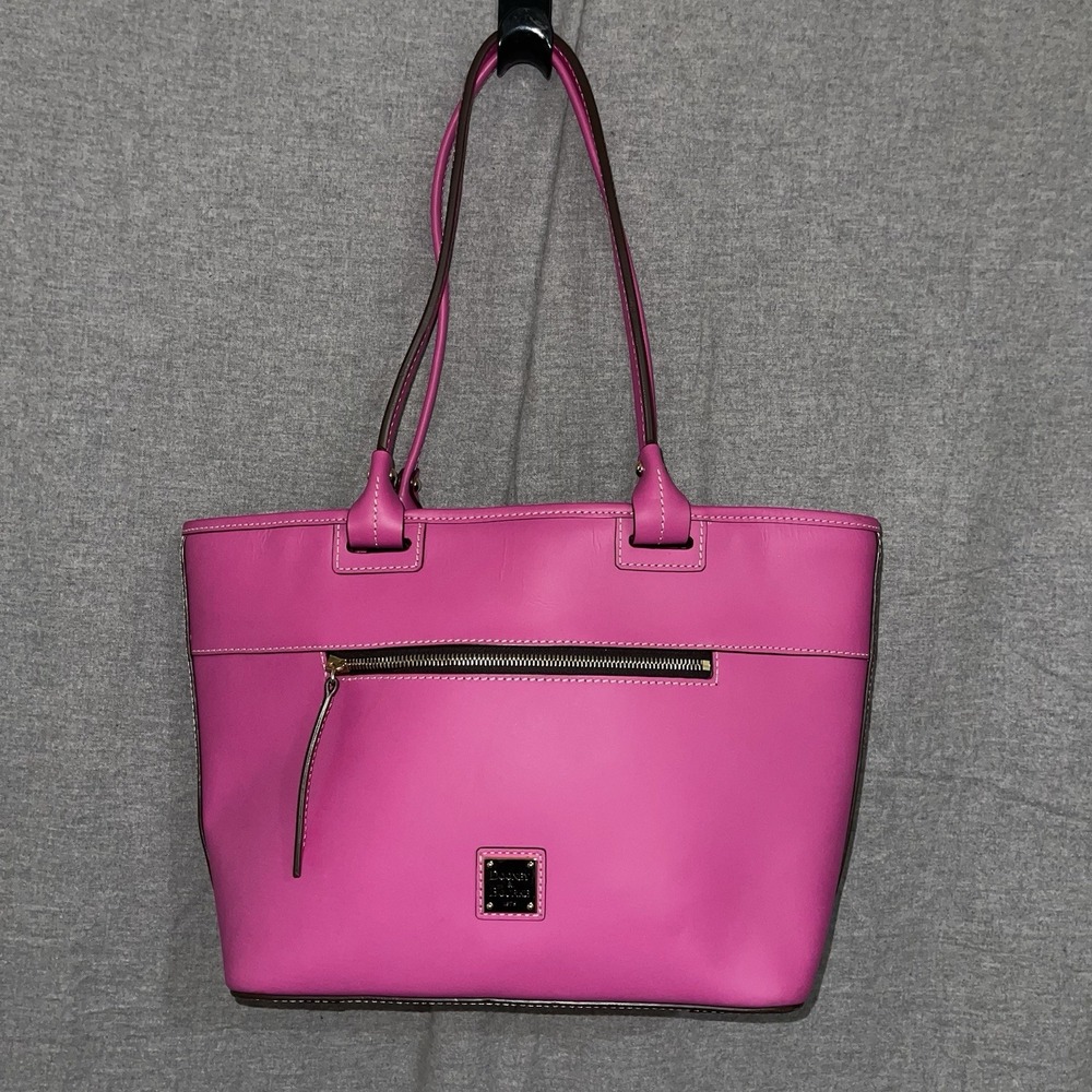 Dooney & Bourke Beacon Zip Tote Light Magenta Pink Vacchetta Leather Glamcore